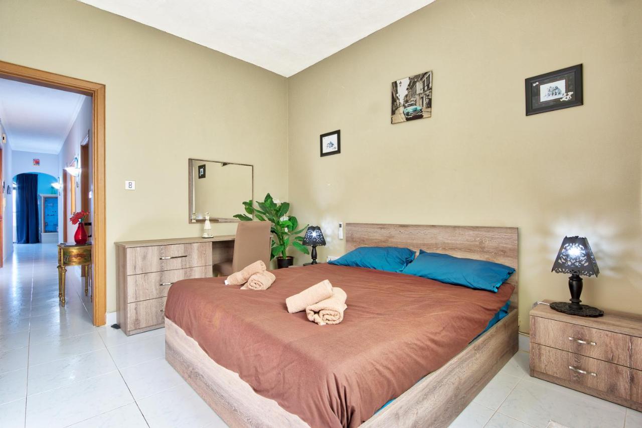 119/4 - Sea View Apartment - 3 Bedrooms Xghajra Exterior photo