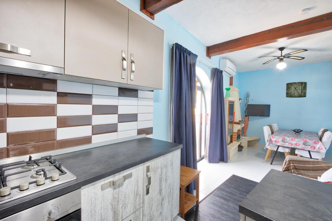 119/4 - Sea View Apartment - 3 Bedrooms Xghajra Exterior photo